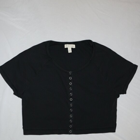 Silence + Noise black crop top - Picture 1 of 3